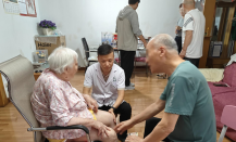 西安中医脑病医院联合陕西省西安市浐灞国际港公共服务局开展暖心服务活动