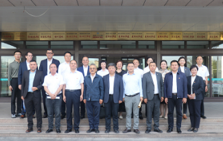 新疆维吾尔自治区人民政府副主席凯赛尔·阿不都克热木到新疆长安中医脑病医院调研医药行业商会工作