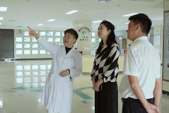 新疆第二医学院中医学院到新疆长安中医脑病医院调研交流