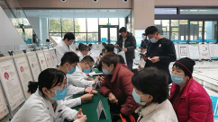 护航“一老一幼”|岐奥丰旗下医疗机构开展主题义诊活动